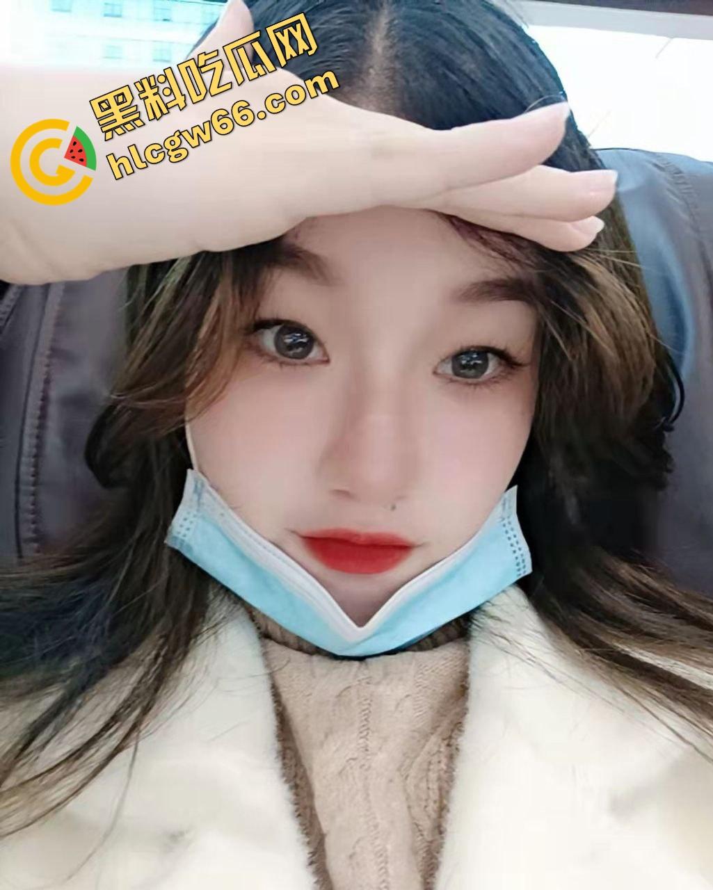 上海已婚人妻【牧袁平】遛狗相遇约了一炮操一次上瘾，掰开骚穴求内射，现在正慢慢扩肛调教成后门母狗！-3