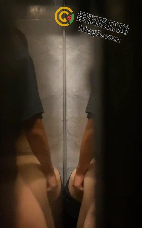 邯郸情侣楼梯间激情戏，娇喘声震天，完整版流出！-6