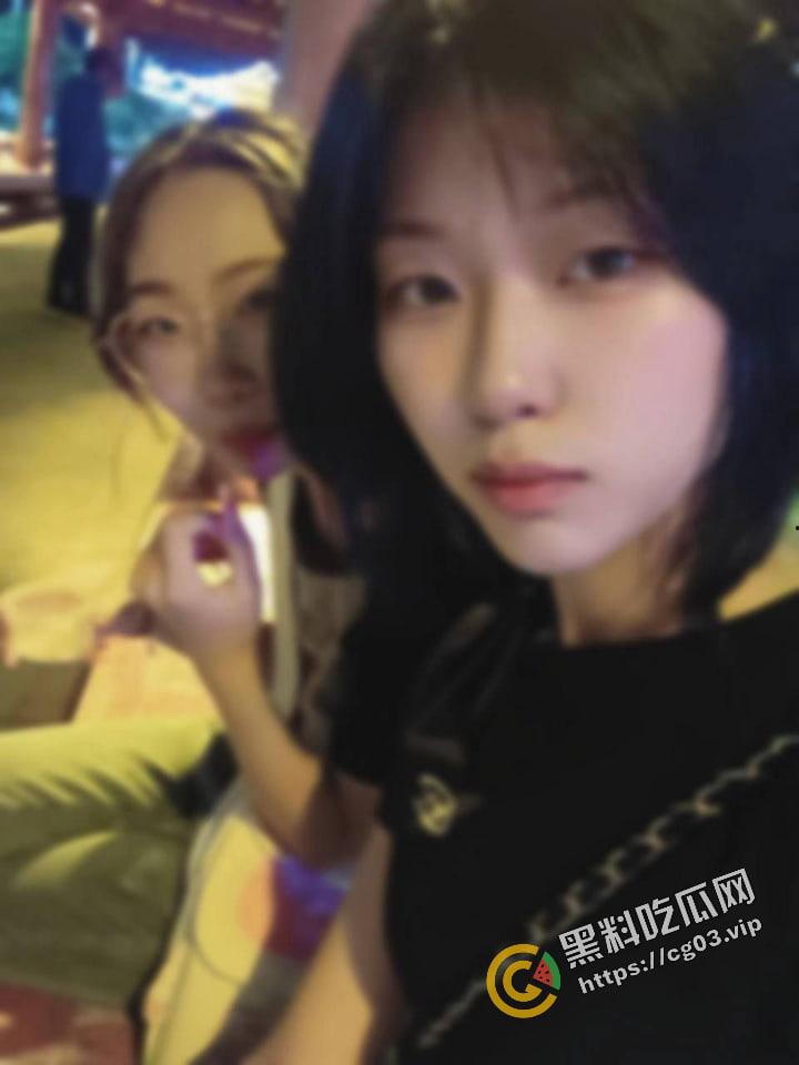 吉林外国语学院反差母狗 玉美婷 跟男友天天厮混当男友的泄欲工具,最后被甩还遭曝光-2