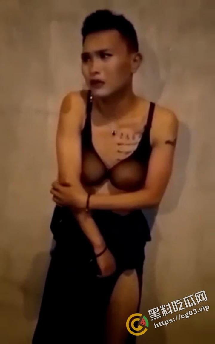 重庆 约炮翻车现场 龙寿路店 男扮女装出钟 搞完才发现 最后把嫖资加油费要回来-8