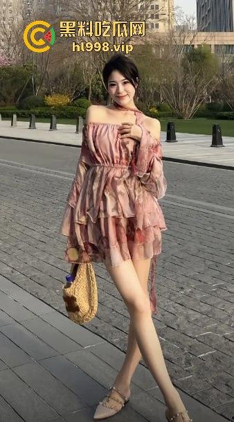 河南抖音小网红『王格格』遇上假富二代，幻想成阔太结果被骗光身子，做爱视频流出真是人财两空！-15