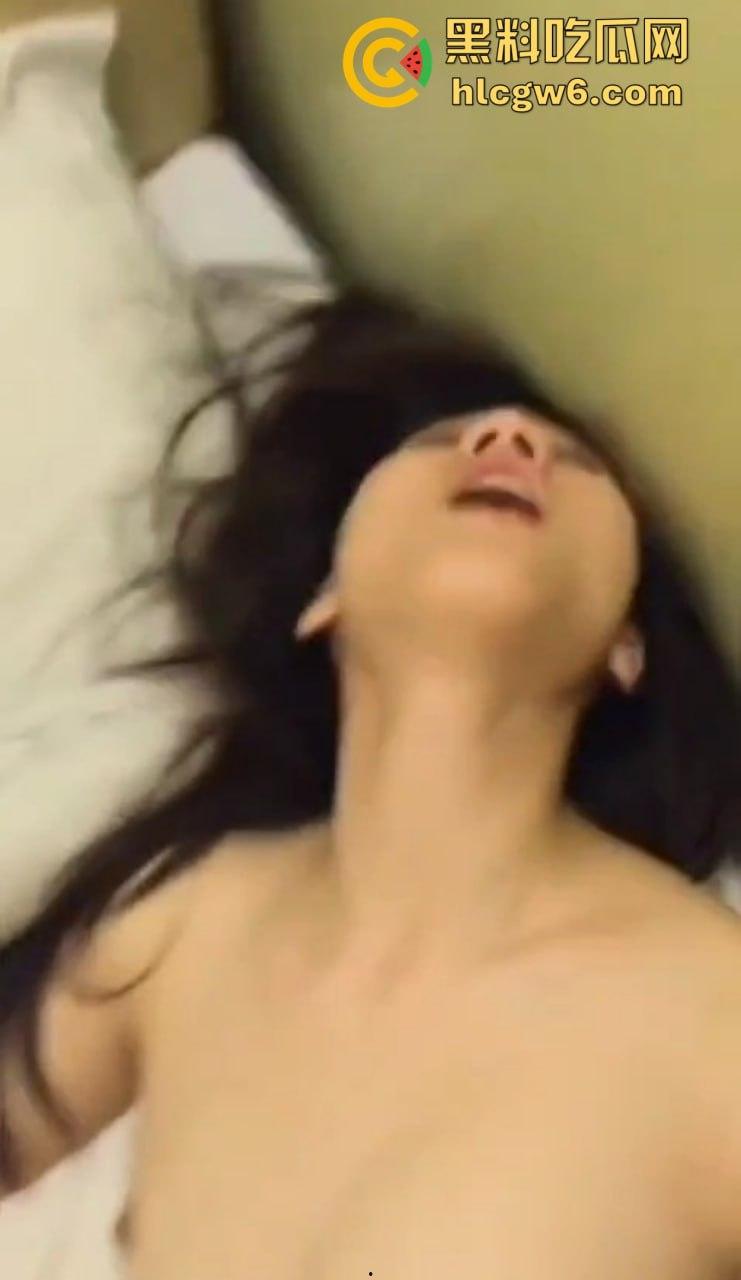 你真的让她高潮过吗？什么才是真正的高潮？抽搐喷水到意识丧失，让她躺在床上求你别停 男人的终极成就感你能驾驭吗？-4