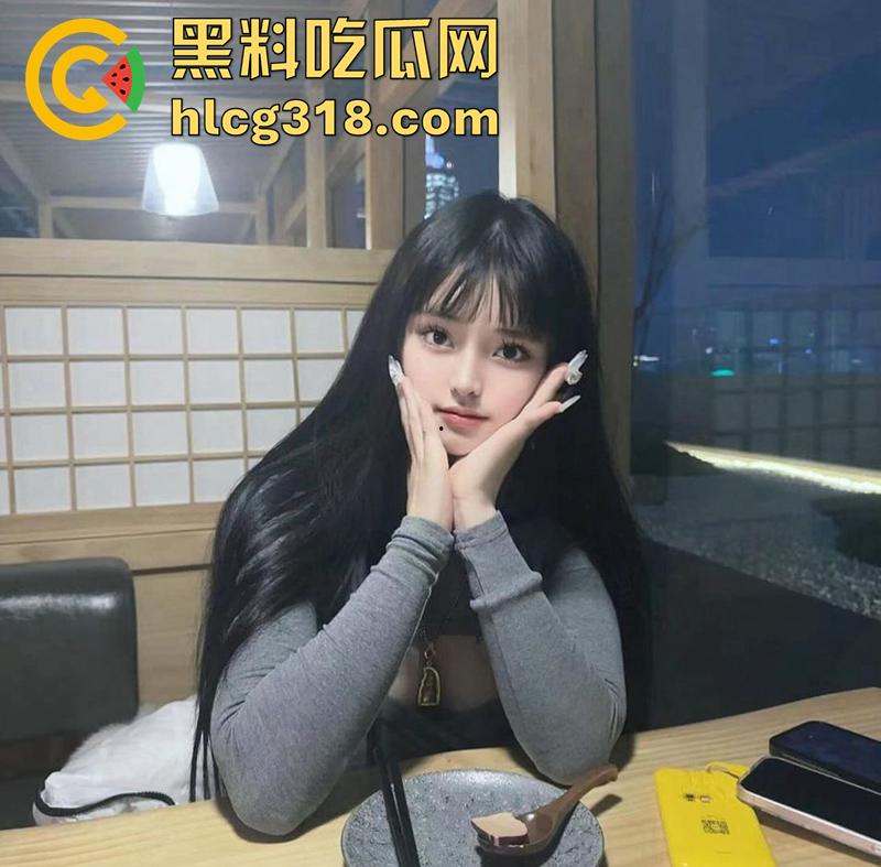 巨乳大长腿女神【美野】，顶级身材完美尤物，白丝情趣性爱自拍流出，绝对是男人的梦中炮架！-1