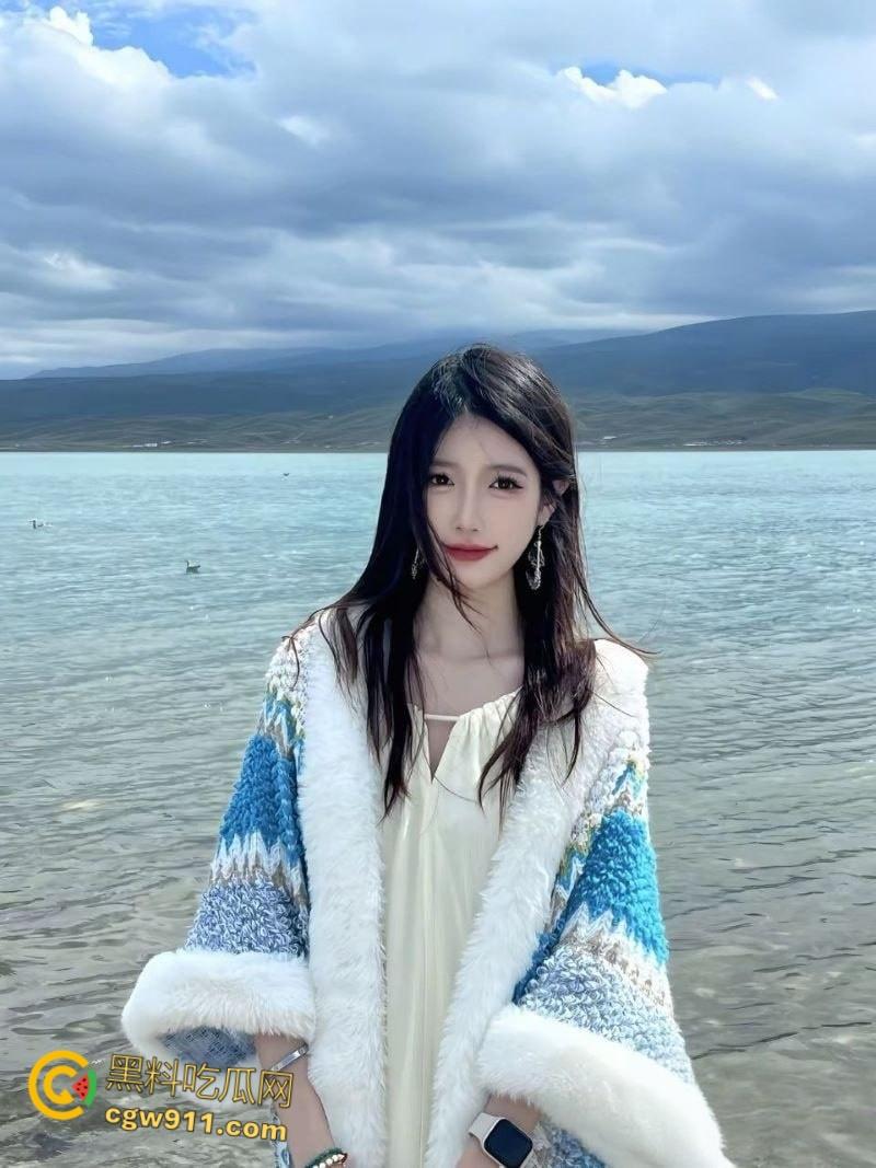 浙师大金融系学霸【赵艺涵】，化身魅惑尤物，穿情趣内衣酒店勾魂。与男友狂热交欢，甜美呻吟高潮连连！-3