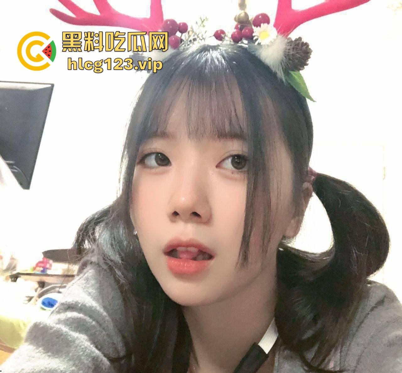 沧州大二美少女【欧拉丽】，黑丝腿袜加持，酒店激情啪啪被调教听话，逼水满满！-9