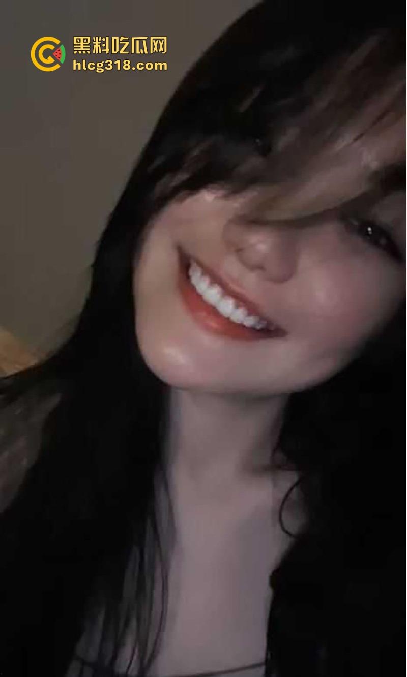 长沙高贵御姐【沈恩玲】性爱视频曝光，极品巨乳母狗被炮友无套内射 糖果颜值上演极度反差！-5