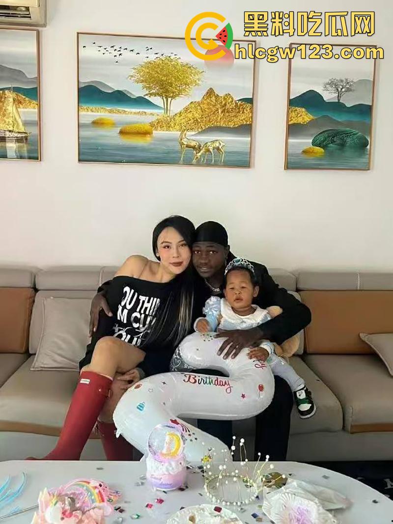 媚黑婊骚逼嫁大屌黑人，不收彩礼随便玩，一步到胃疯狂撞击，据说和黑人回到老家，还被多人轮奸呢！-2