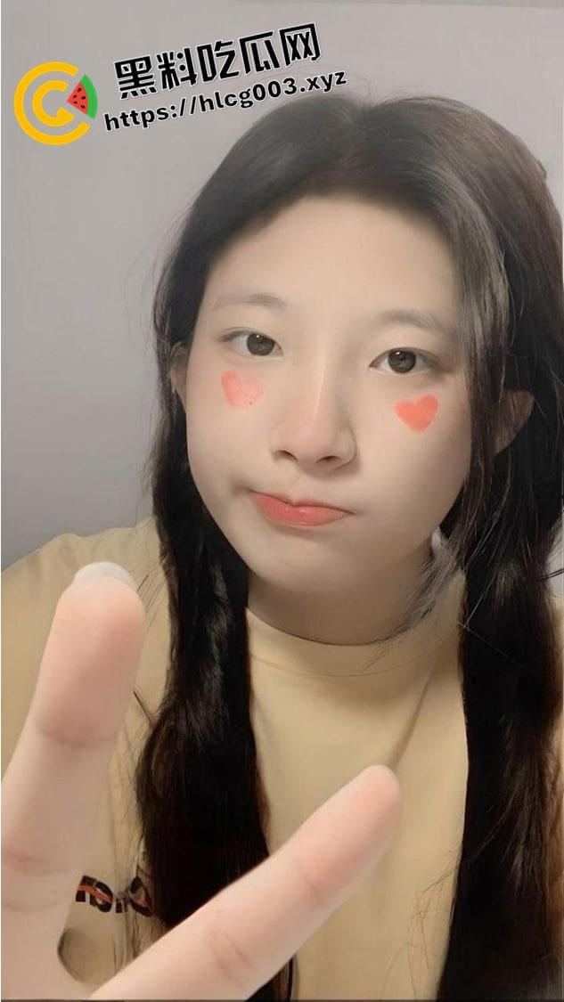 云南师范大学文学系 极品颜值学生露脸道具抠逼 素颜美人 这种就得用大鸡巴二十四小时不停草-38