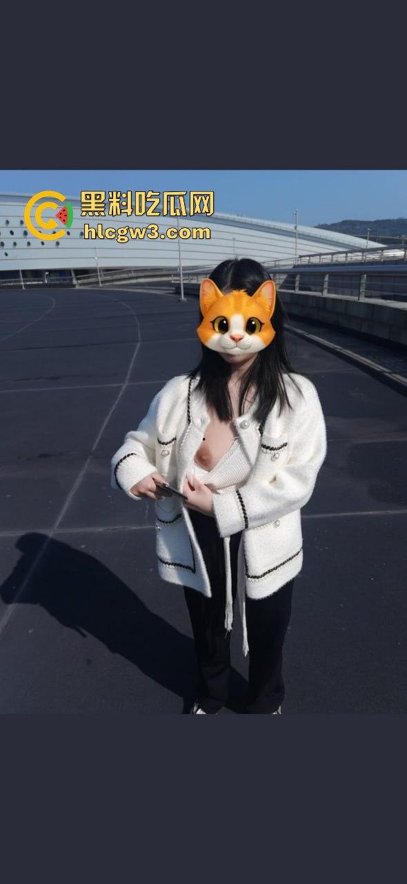 绿帽娇妻初养成 【白栀夫妻】调教淫妻 大胆露出勾引单男 后庭开发母狗圣水洗脸玩到飞起!-8