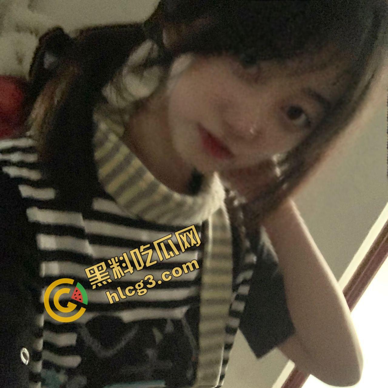 杭州医学院校园甜妹白嫩学生妹『沈谭』被多金大哥包养 带去家中抽插嫩逼 一个字 嫩！-1