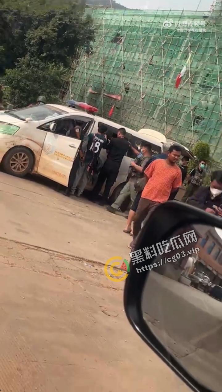 缅甸电诈 四大家族之一的【明学昌】被自杀，尸体拉到中缅边境做尸检 儿子和姑姑自首 现场画面曝光！-5