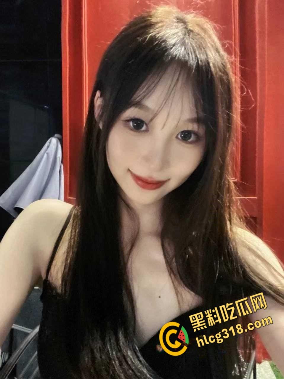 高颜值大学骚女口活绝，舌头缠绕深喉，舔得腿软，精液容器就是一条小母狗！-2