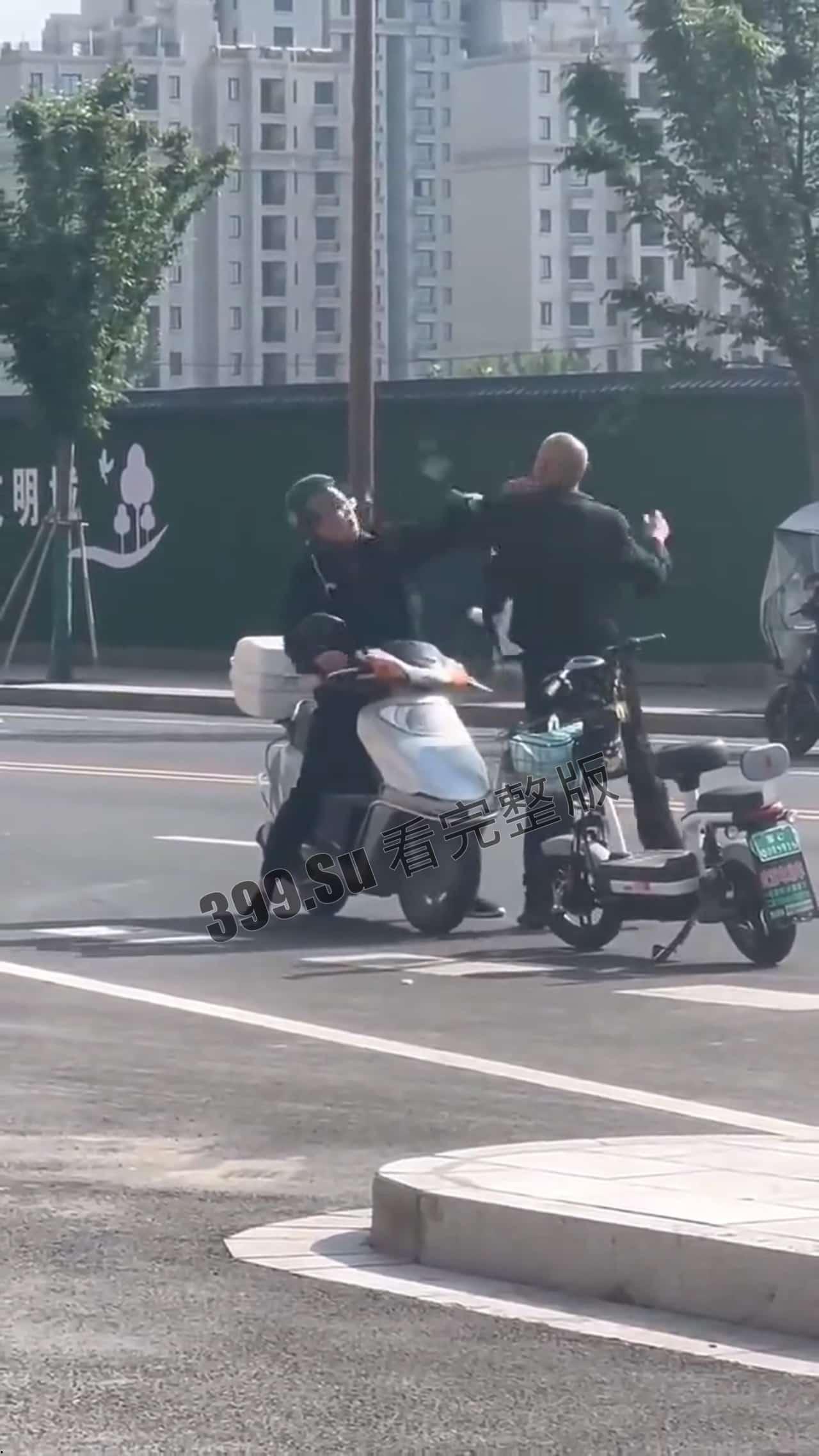 打架 互殴 解压 今天不是我把你打死，就是你被我打死（二）-2