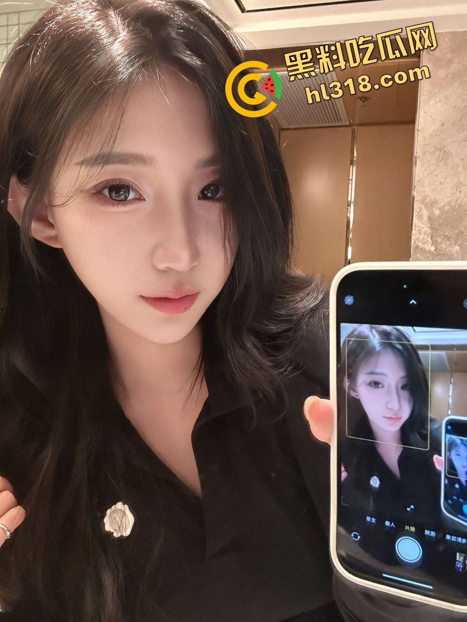 海角社区爆料隔壁小嫂子少妇太会玩了，打着借酱油的名义跑来，结果被我操到腿软口爆！-2