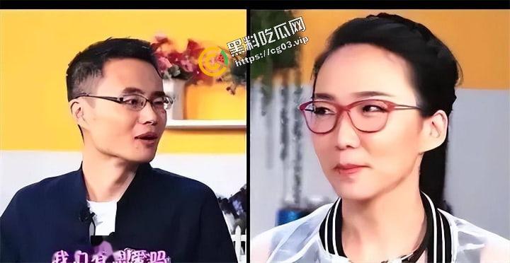 武汉大学周玄毅 教授与女学生聊骚被曝光 女学生杨帆性爱视图全集来啦!怪不得马薇薇会输,谁遇到这样的女人不迷糊呀-3