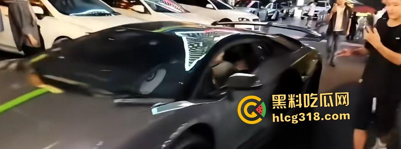 蓝战非前女友视频流出！千万身家却因鸡巴小挡不住前女友骑乘黑鬼前男友，这肥水应该是留到外人田了吧？-4