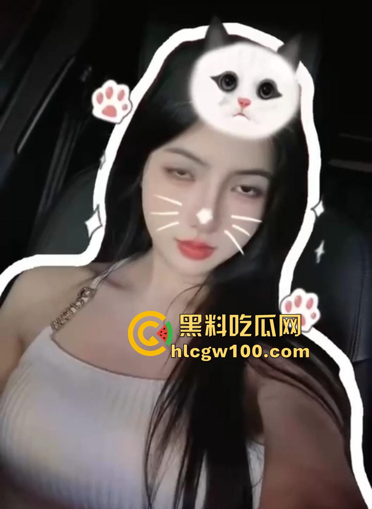 深圳大学『尹欣悦』泊寓公寓开黄播，狗链骑乘奶子狂晃，观音坐莲女上位搞钱搞高潮，奶子晃得学费都快赚回来了！-3