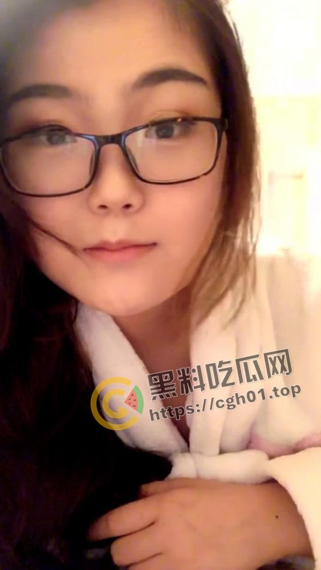 北京朝阳奢侈品店销售 微胖极品 为了业绩发客户私密视频打炮 还自带录像 表里如一的骚货-8