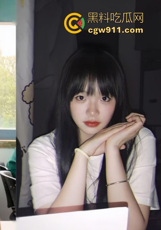 杭州师范大学【李雅楠】微胖学妹性爱视频泄露，身穿情趣护士装与男友激情狂欢，淫荡小母狗被打桩狂插玩弄！-4