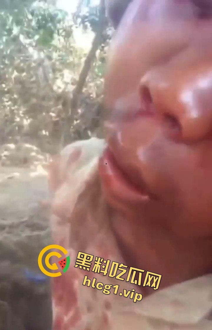 缅甸妙瓦底军阀虐待人质视频曝光，男子被殴打至面目全非，血迹斑斑的恐怖真相！-8