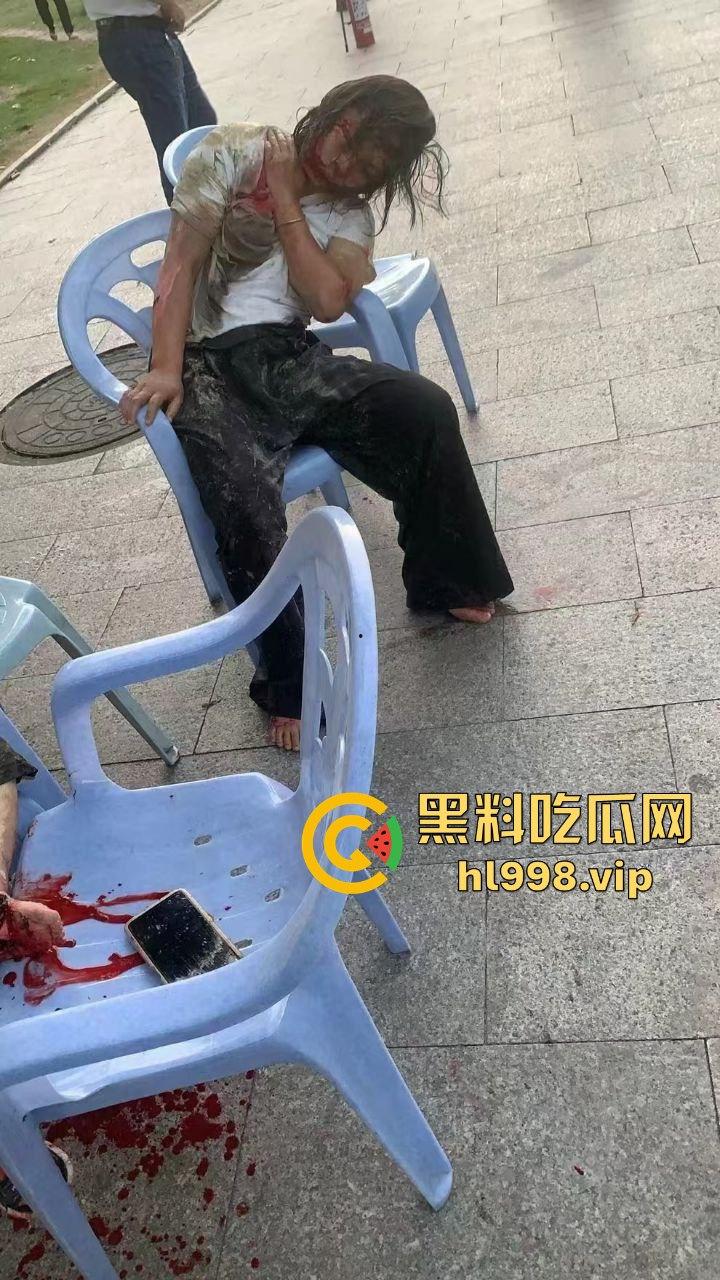 福建云霄县女司机火烧车疯狂冲撞学校！8人血洒当场，司机惨死！警方紧急调查背后真相！-7