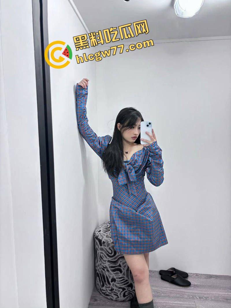 舔狗追了俩学期，她男友早就用手机拍完炮片，无锡职院校花【方诗蕊】的清纯滤镜碎成渣！-4