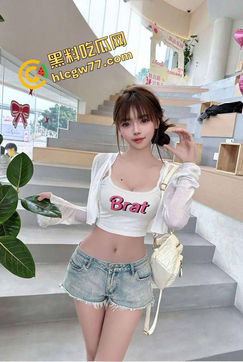 海角乱伦大神 周末停电妹妹来出租屋避暑 夜里我控制不住内射了熟睡中的妹妹！-2