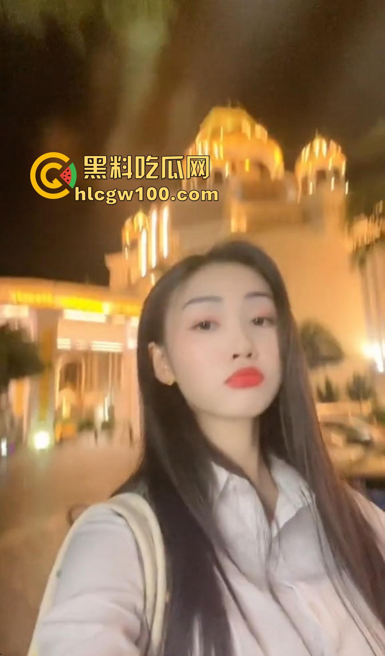 缅甸小姐姐的日常曝光，下班后颜值在线可甜可辣，生活不仅是开火车，瓜友速来当评委，看看缅甸妹子美到几分！-5