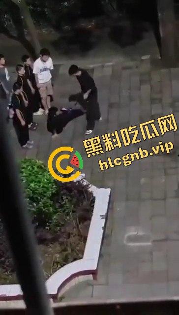 河南武校凌晨体罚学生引发热议！网友直呼太过分-6