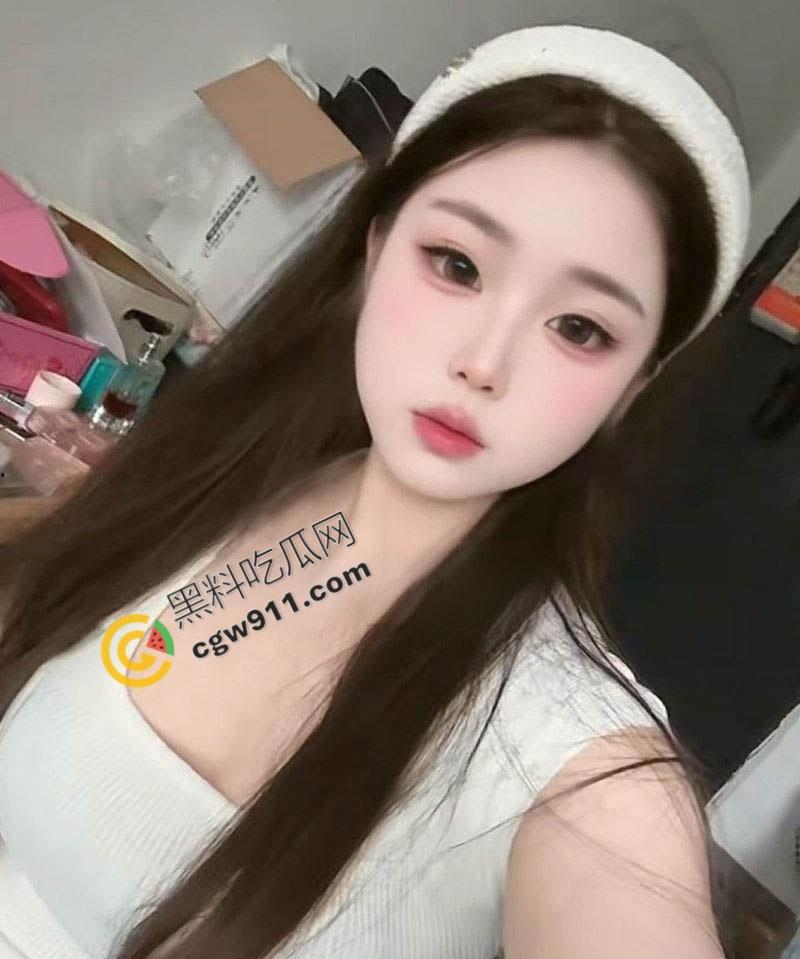 江苏上饶台球助教【张琳琳】真面目揭露：大奶翘臀镜前被金主掐脖后入爆操，高清露脸野性激情视频惊爆网络！-6