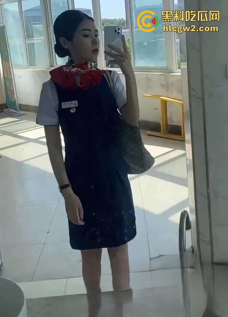 前男友曝光！山东航空学院毕业生【袁文文】因傍上大款抛弃男友 被前男友发现在按摩店做鸡-7