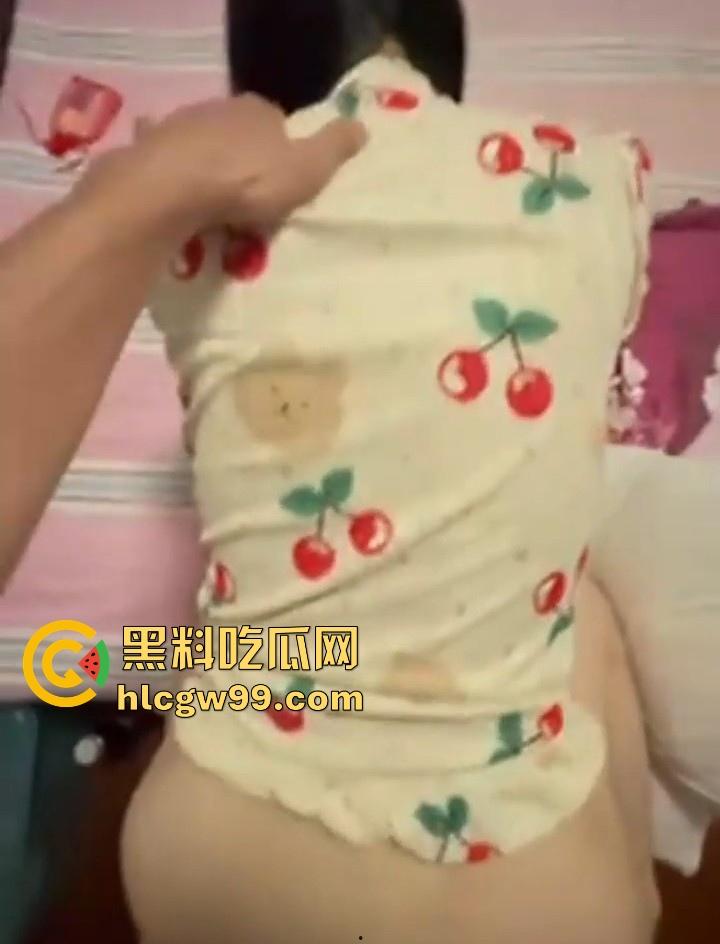 长沙学院极品反差女大学生【林莎莎】欲求不满跪求屌操，私密性爱视频曝光流出！-7