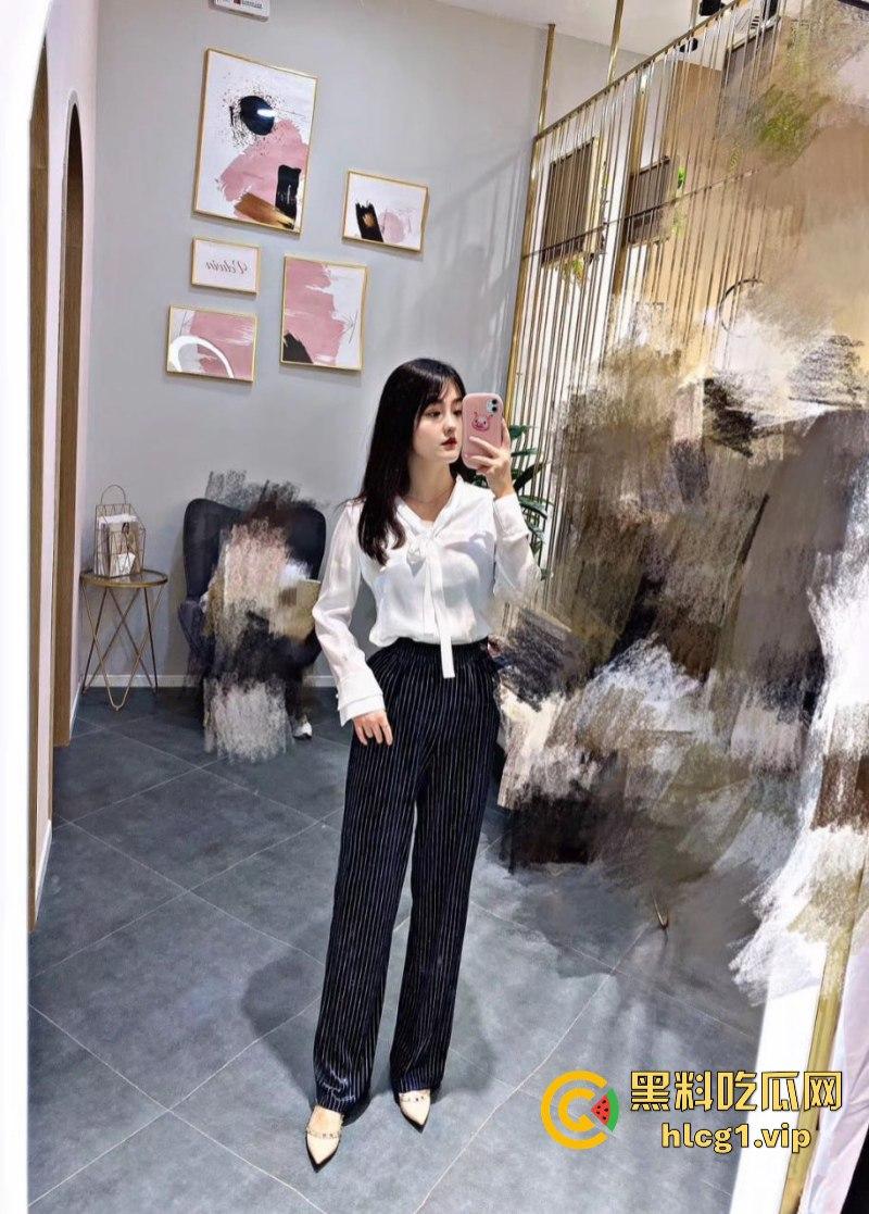 瓜友曝光极品女友 【张佳】 骚货一插就原形毕露骚得一逼 附生活照！-7