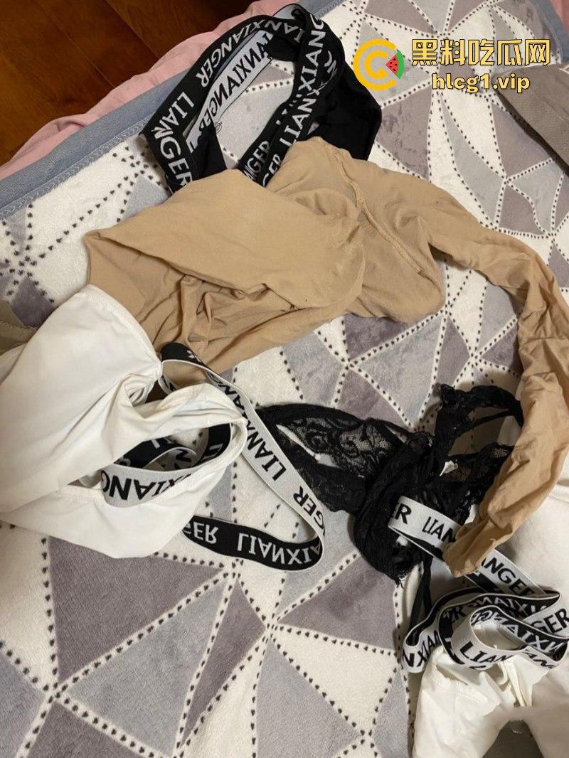 瓜友曝光极品女友 【张佳】 骚货一插就原形毕露骚得一逼 附生活照！-13