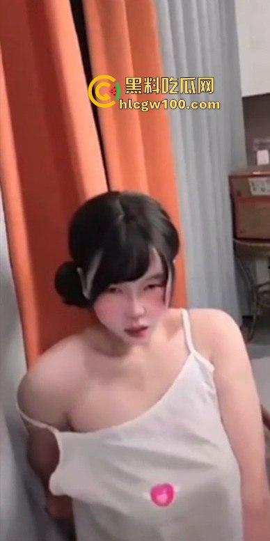 快手【幸子】直播玩调教，骚货塞入跳蛋让金主远程操控马力开到最大爽到高潮失控还是榜一大哥会玩！！-6