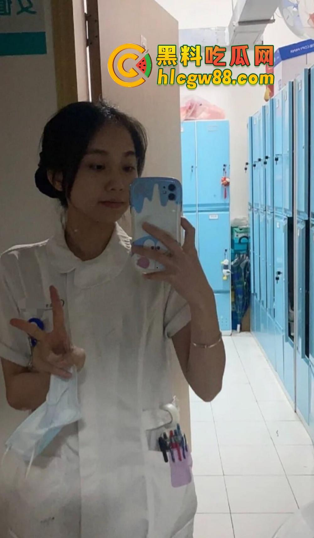 深圳卫校高颜值护士『蓝珊珊』兼职外围流出，美乳大屁股成炮架子，被金主后入爽成小马达！-15