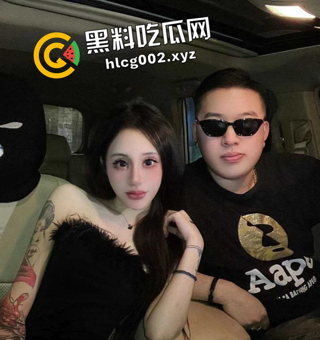 快手网红【夏芯琦】厕所门！毒龙钻大哥后门 被金主无套中出 纹身小太妹就是有感觉-5