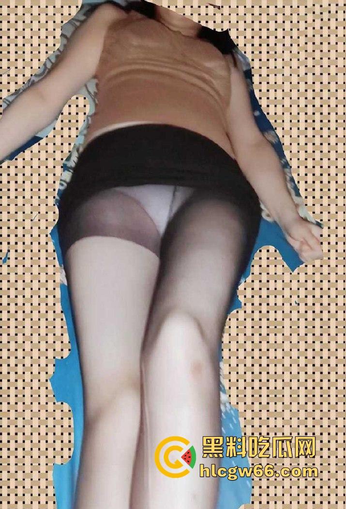 海角乱伦之熟控大胖 同学聚会以后带着班主任酒店偷情 抱起来就是疯狂抽插-6