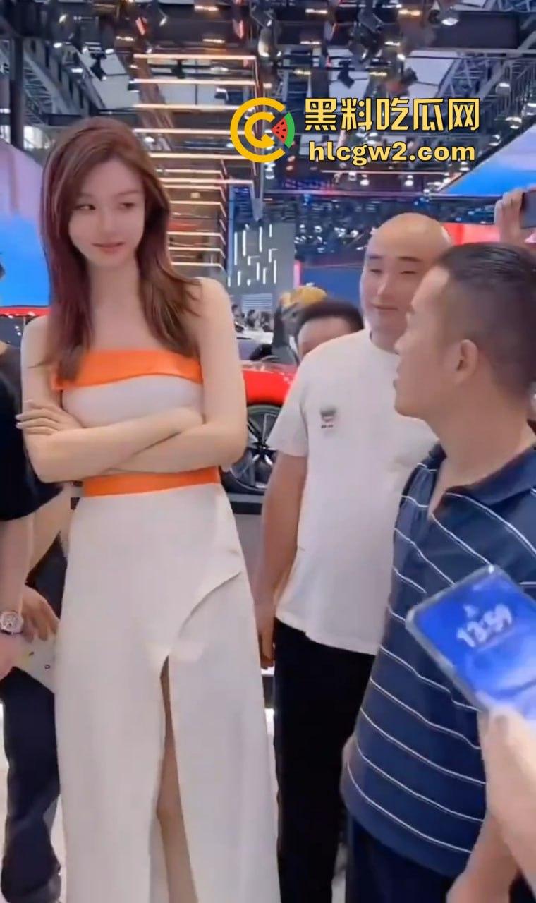 火遍全网的骚眼神大师【条纹哥】封号 一个纯粹色到骨子里的人 低级趣味的神话落幕 纯粹骚气永留人间！-17