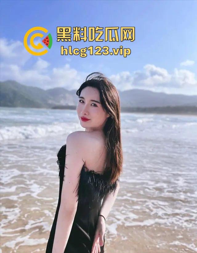 软饭小王子『焦皮』！抱富婆、撩老头，变性网红『智博』钱袋被掏空，软饭吃到爽！-37