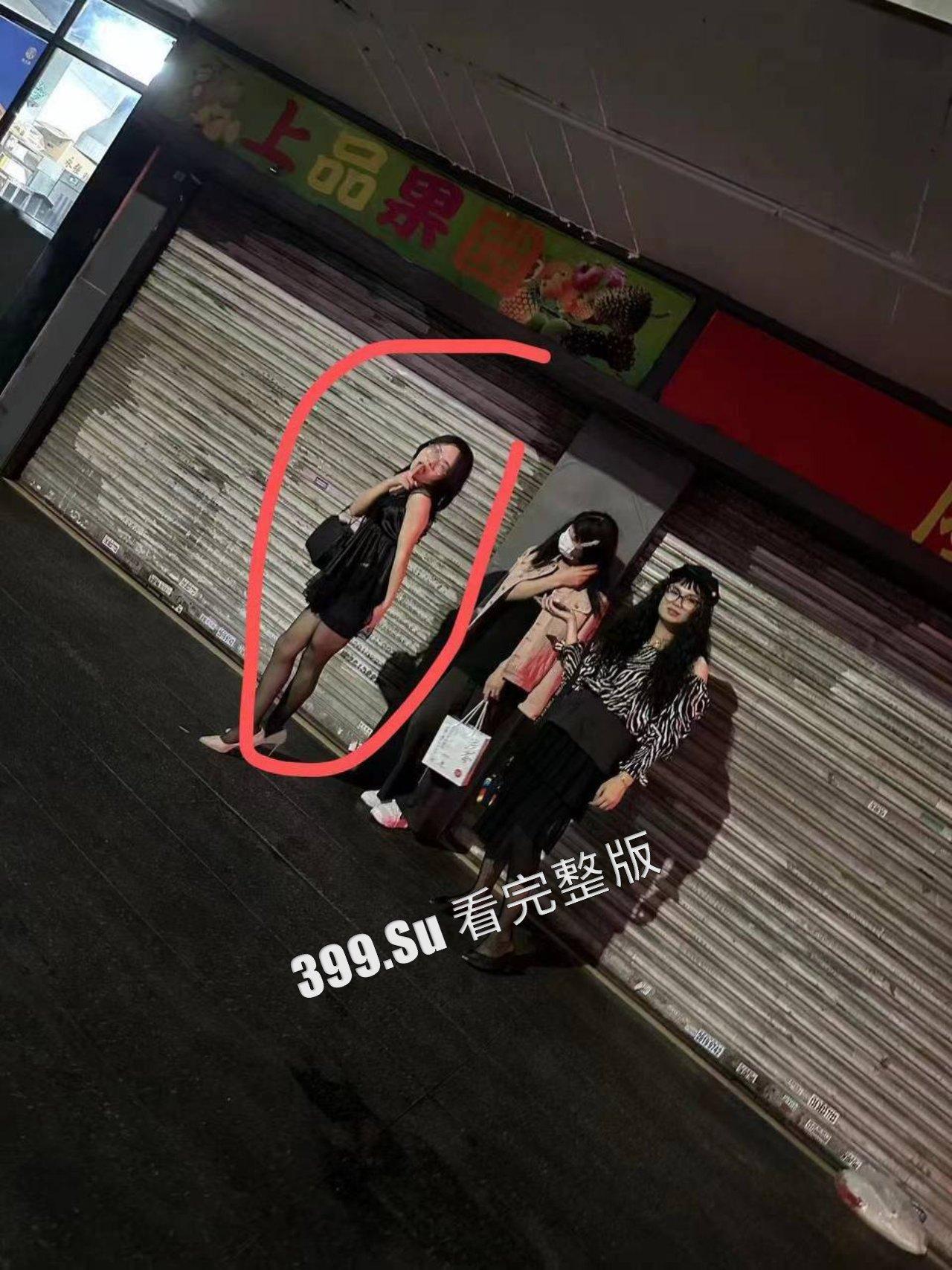 离谱！站街男 TS伪娘 男同组队出来卖淫 和嫖客当街对骂 附聊天记录-2