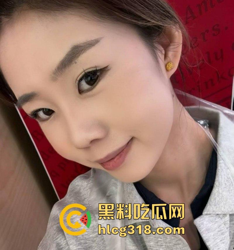 哈尔滨离异少妇【黄钰婷】离婚后疯狂约炮，主动翘臀求操，淫语呻吟浪荡无比!-4