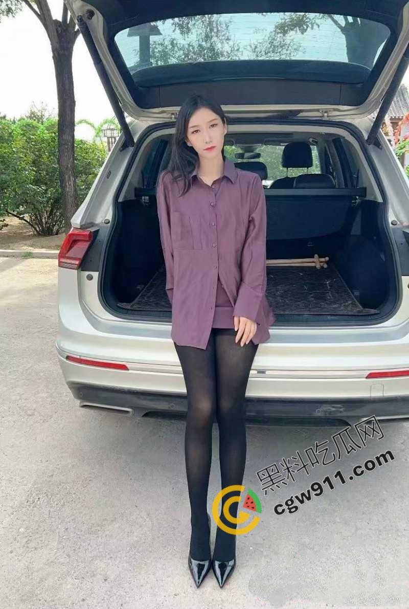 海角大神真实姐弟乱伦历程！回程路上车里跳蛋自慰疯狂勾引，大屌猛操姐姐小嘴，内射喉咙深处-5