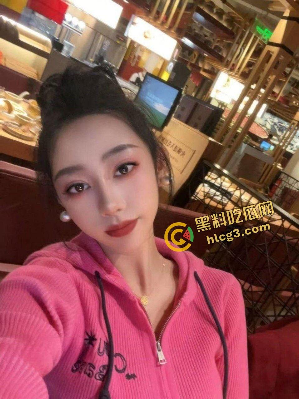 人间美味沈阳舞蹈学院老师『李颜婷』尤物女神 出轨老公兄弟 偷情的快乐谁懂-2