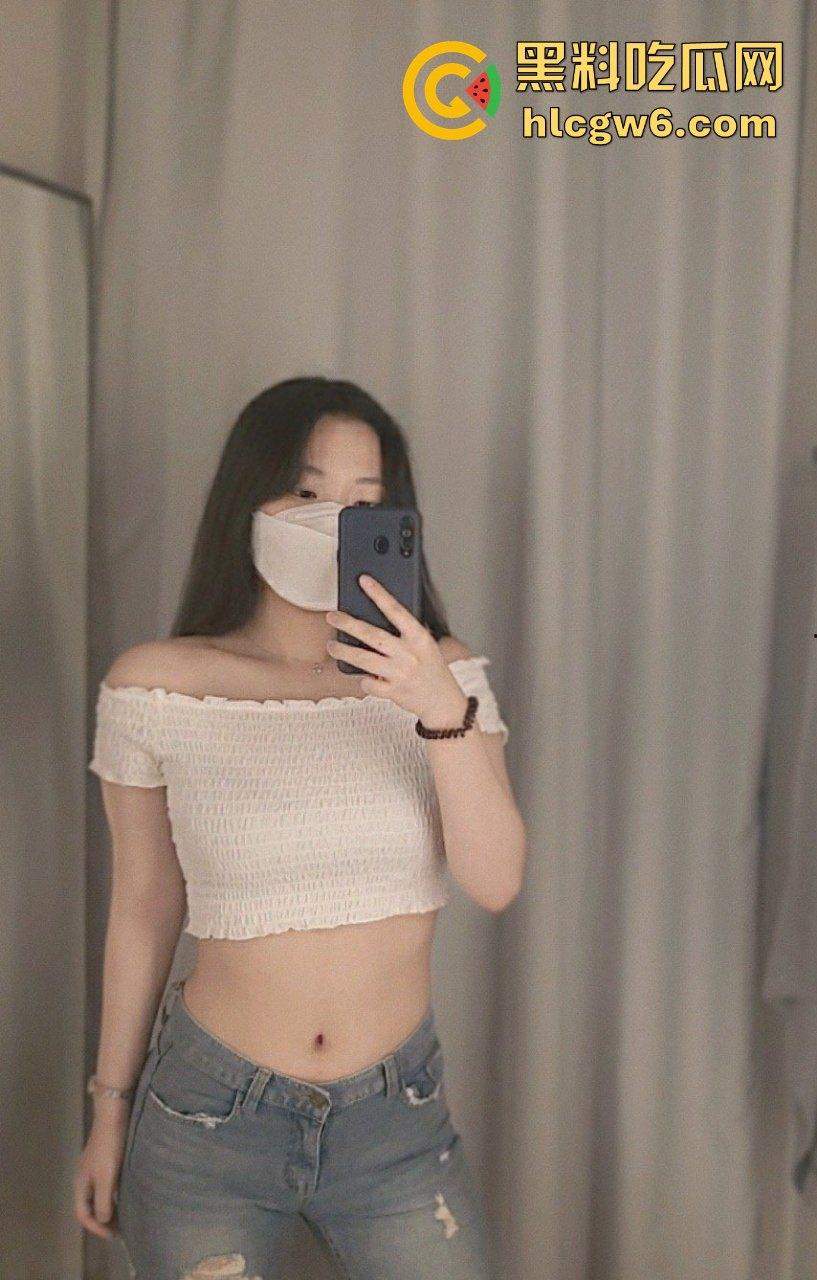 韩国留学生调教高颜值棒子人妻【朴秀英】白天端庄高贵装正经，晚上脱光跪地舔棒狂浪求操，被干到骚水乱飙！-1