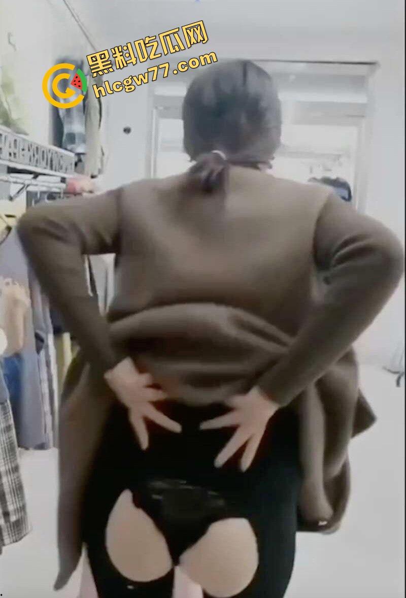 微信群变成人电影首映，长垣人妻偷情骚片误发小学班级群，撤回不及已疯传全网，全县集体吃瓜！-6