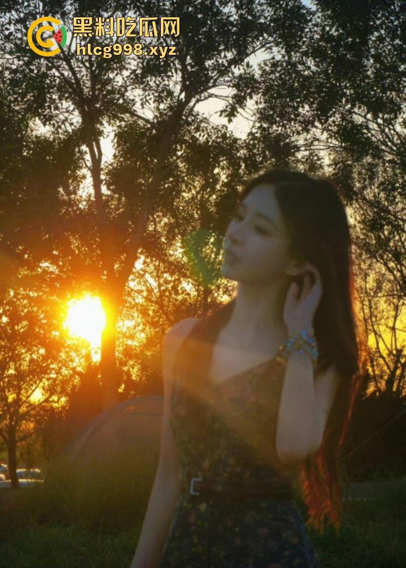 “溜狗呢”吴欣蔓指名道姓要手撕渣男赵珂！今天不痛不痒发一条“喝多了”-9