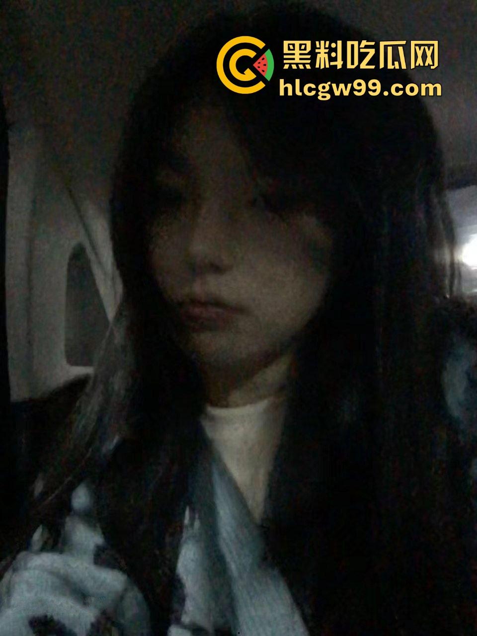 浙江中医药大学嫩妹【孙婷沅】被金主3W包养，JK制服黑丝酒店狂插，假装害羞却爽到欲仙欲死！-5