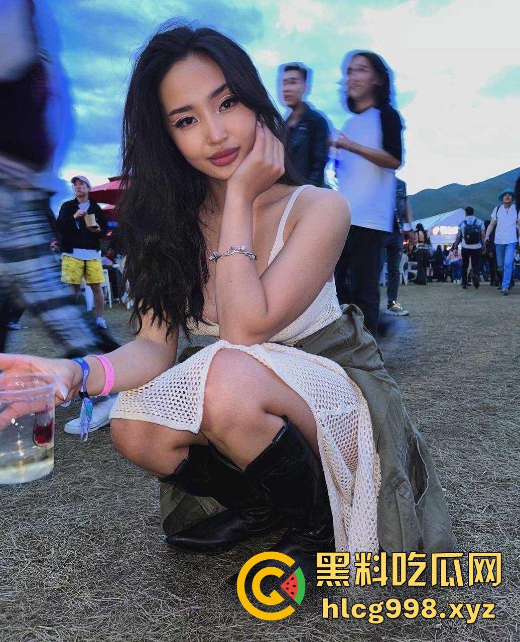 满洲里酒吧艳遇少妇！趁老公不在直接上门约炮，异域风情摇到腿软！-6