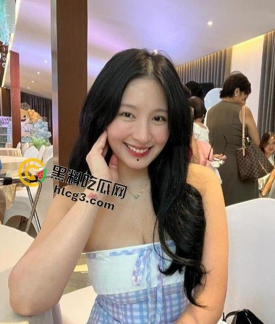 菲律宾华裔网红『许美仁Christine Co』与金主啪啪视频泄密！御姐姿态后入爆操！-2